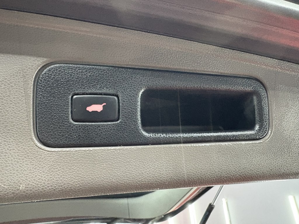 2014 Honda Odyssey Image 34