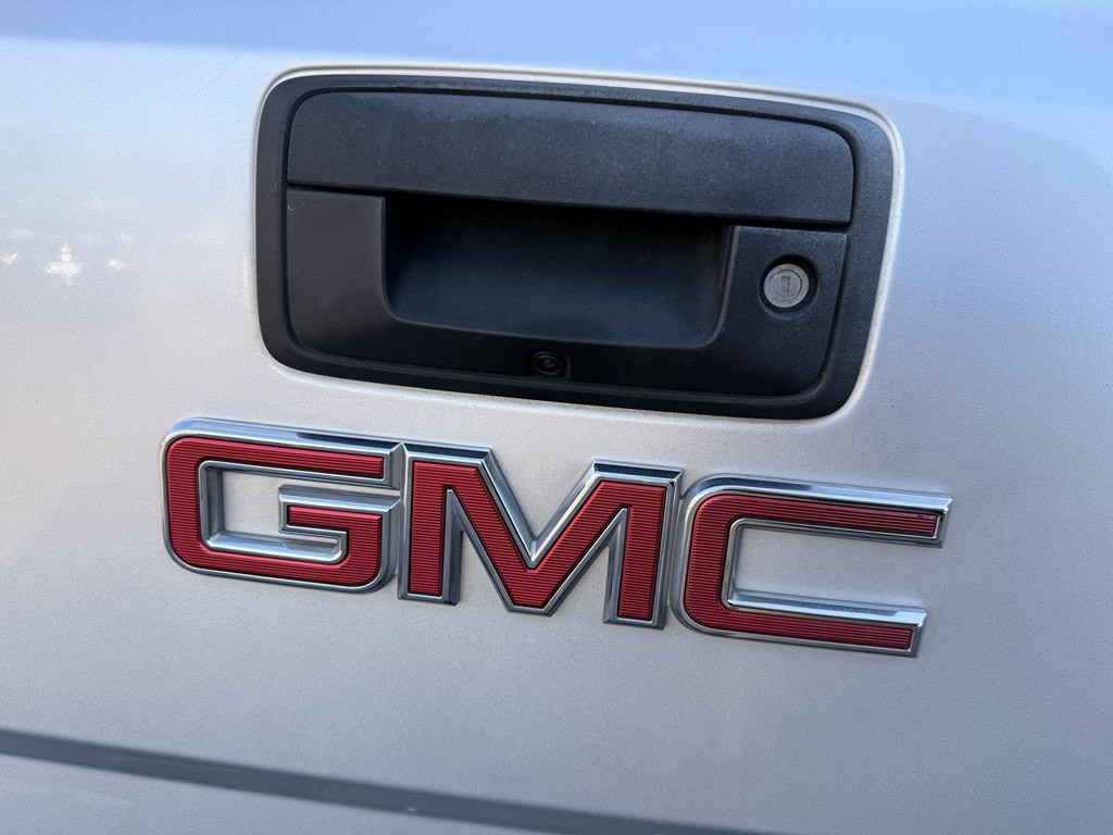 2014 GMC Sierra Image 18