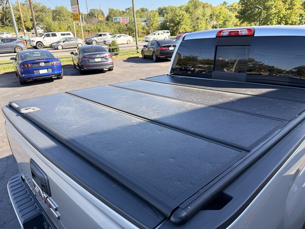 2014 GMC Sierra Image 19