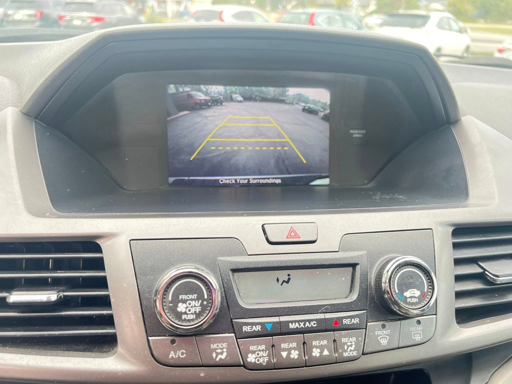 2016 Honda Odyssey Image 13