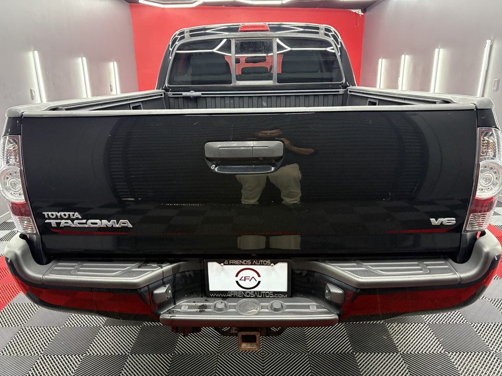2011 Toyota Tacoma Image 5