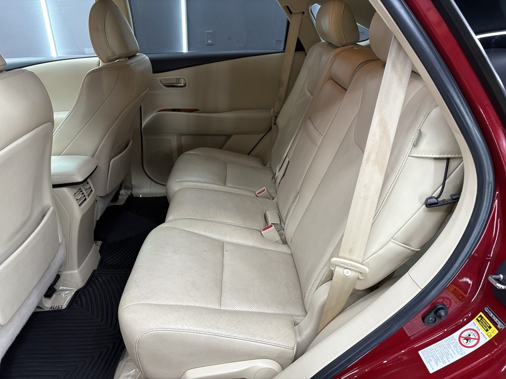 2011 Lexus RX Image 11