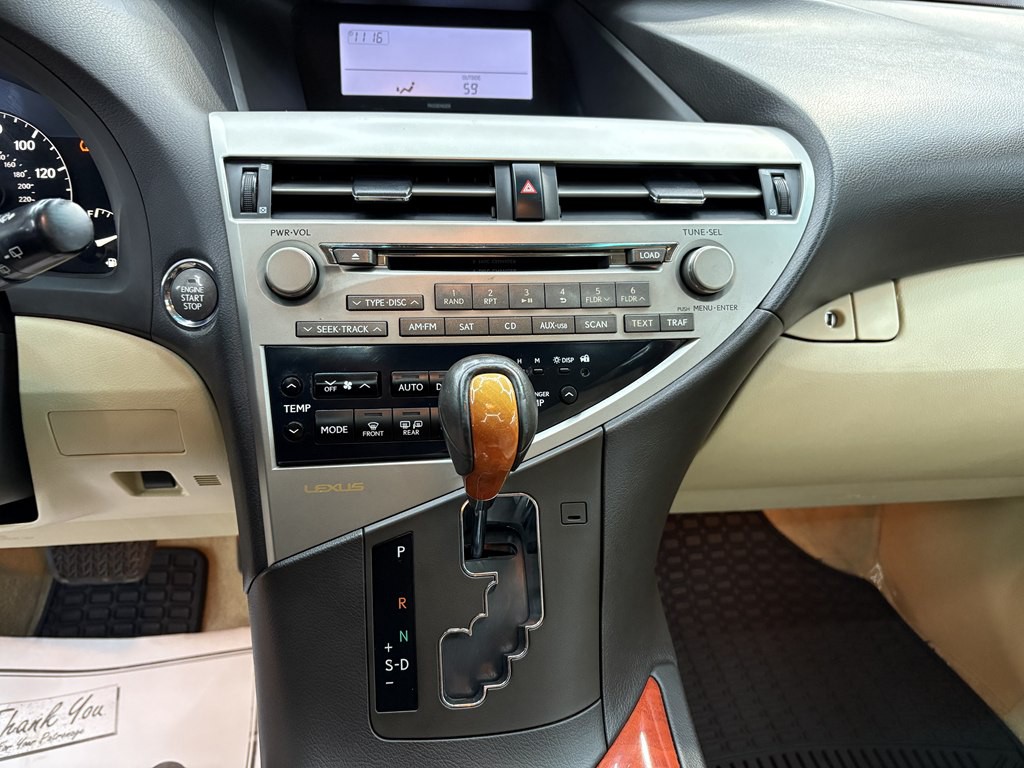 2011 Lexus RX Image 22