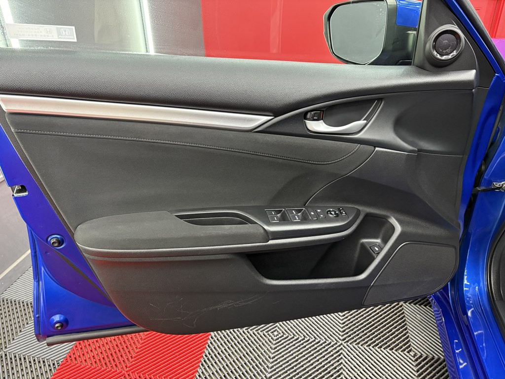 2018 Honda Civic Image 7