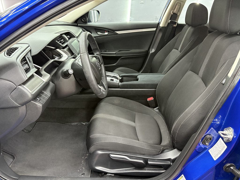 2018 Honda Civic Image 9