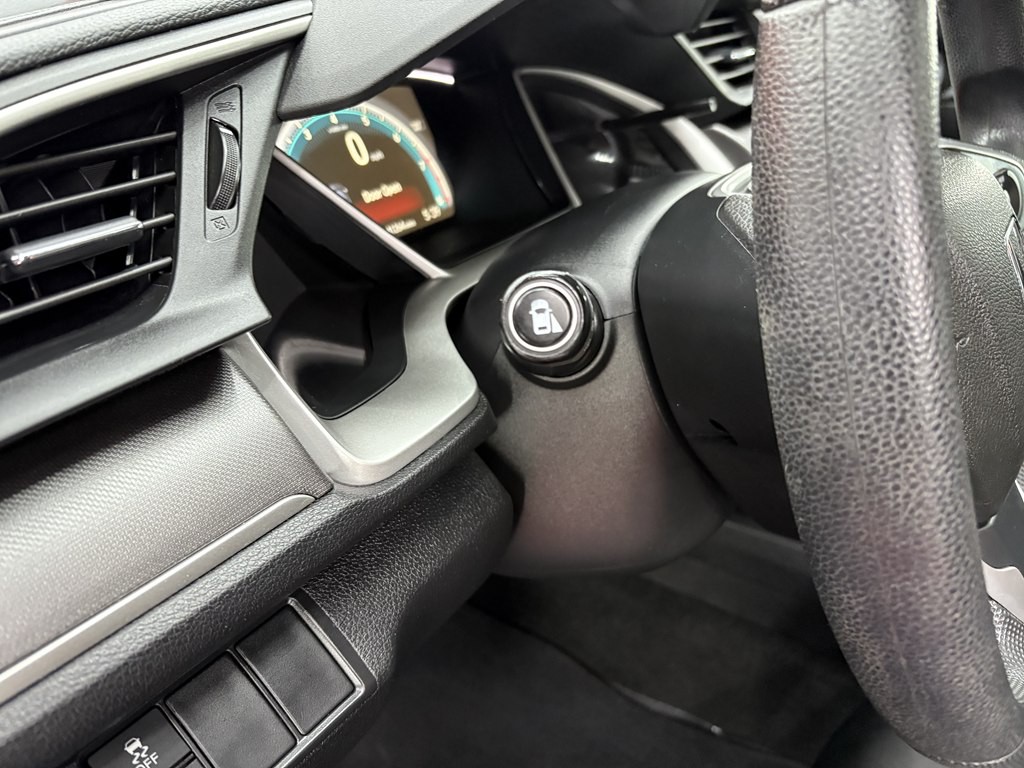 2018 Honda Civic Image 17