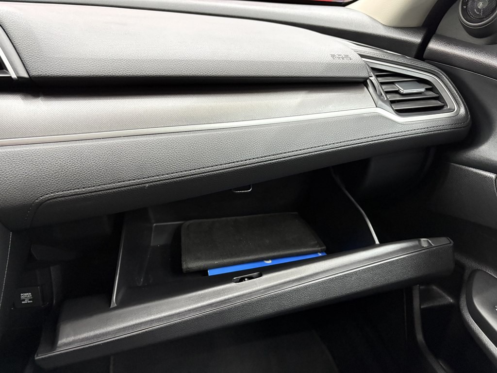 2018 Honda Civic Image 23