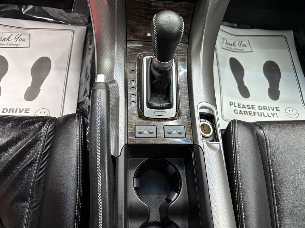 2010 Acura TL Image 17