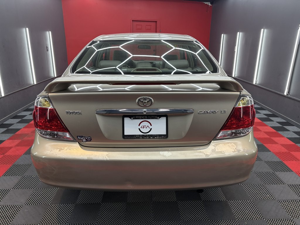 2005 Toyota Camry Image 5