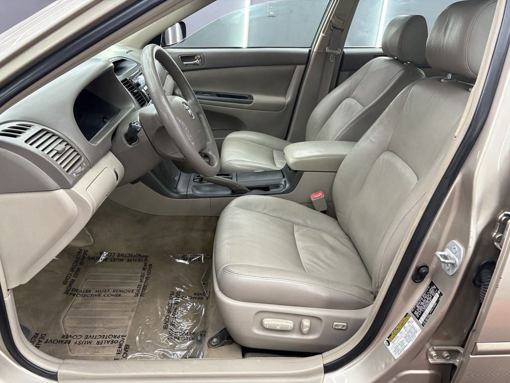 2005 Toyota Camry Image 13