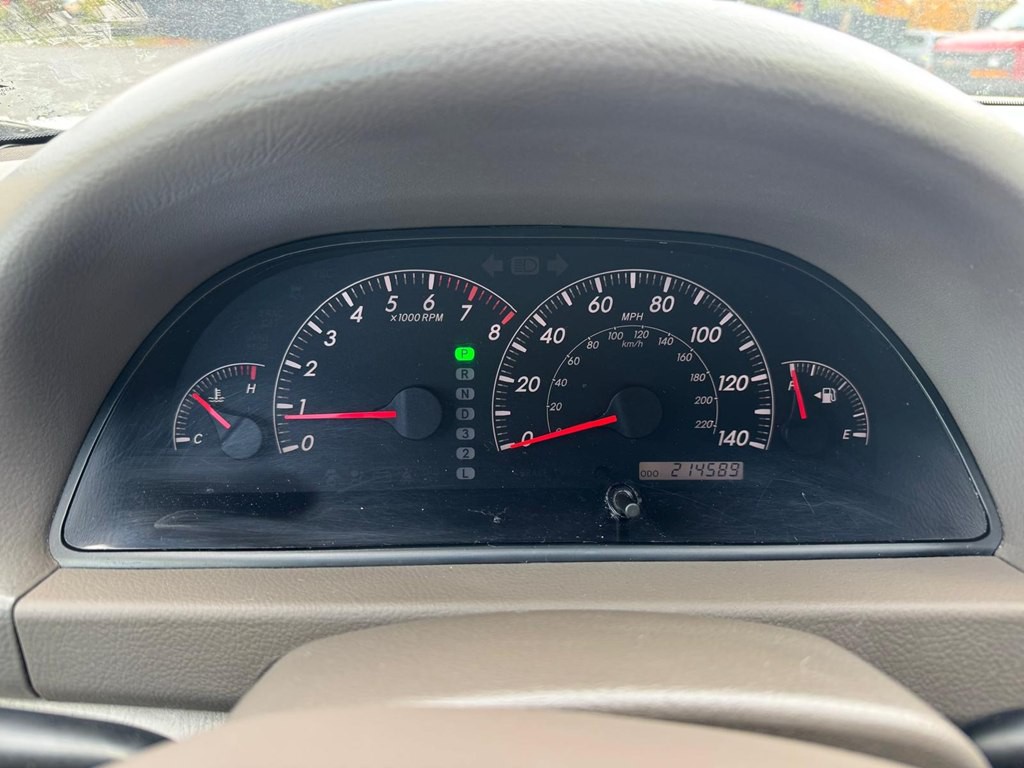 2005 Toyota Camry Image 13