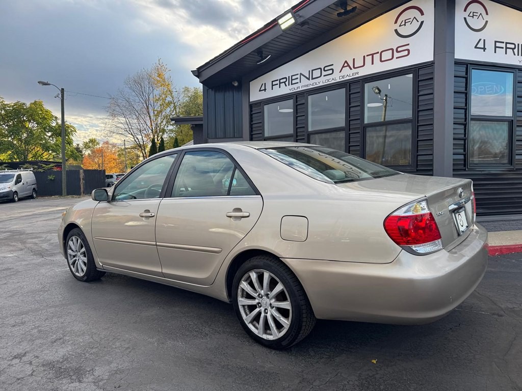 2005 Toyota Camry Image 4