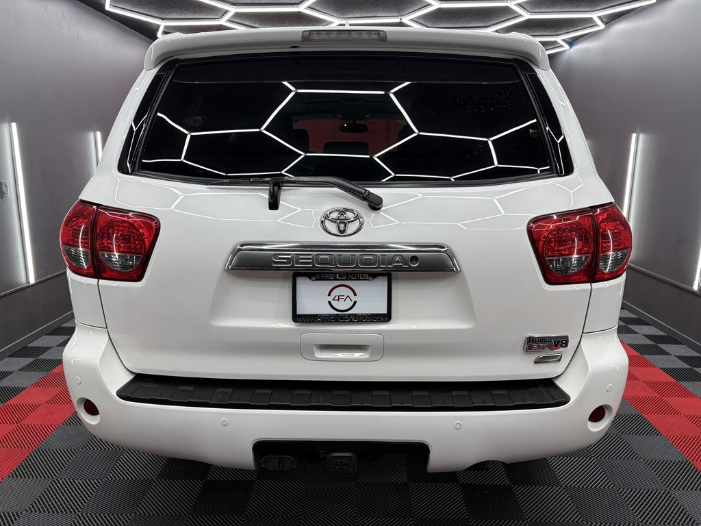 2017 Toyota Sequoia Image 5