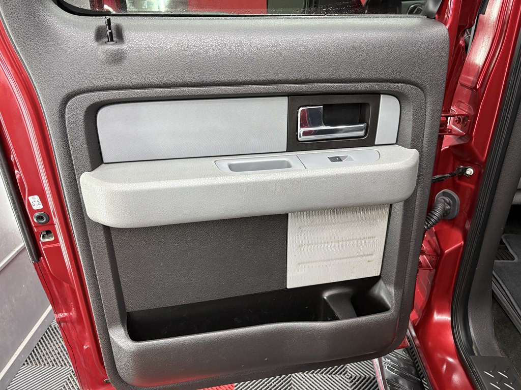 2014 Ford F-150 Image 8