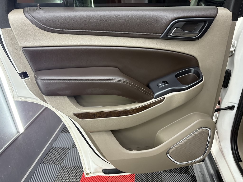 2015 Chevrolet Tahoe Image 10