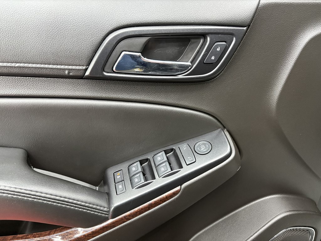 2017 GMC Yukon Image 8