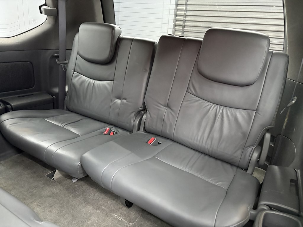 2004 Lexus GX Image 11