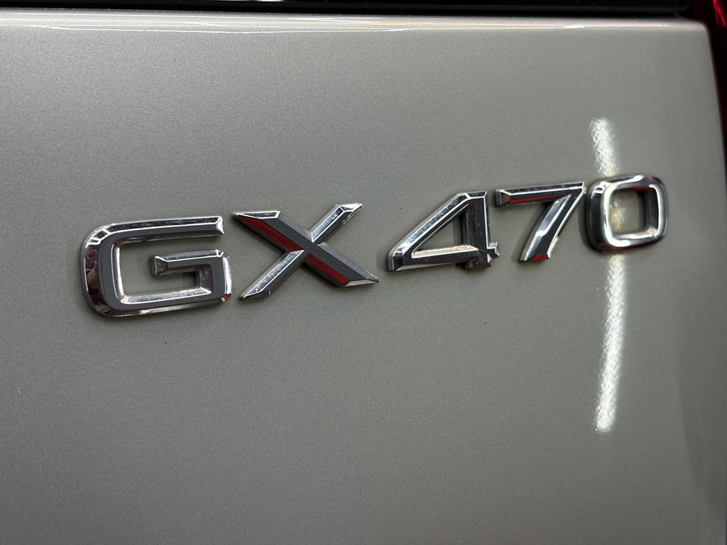 2004 Lexus GX Image 28