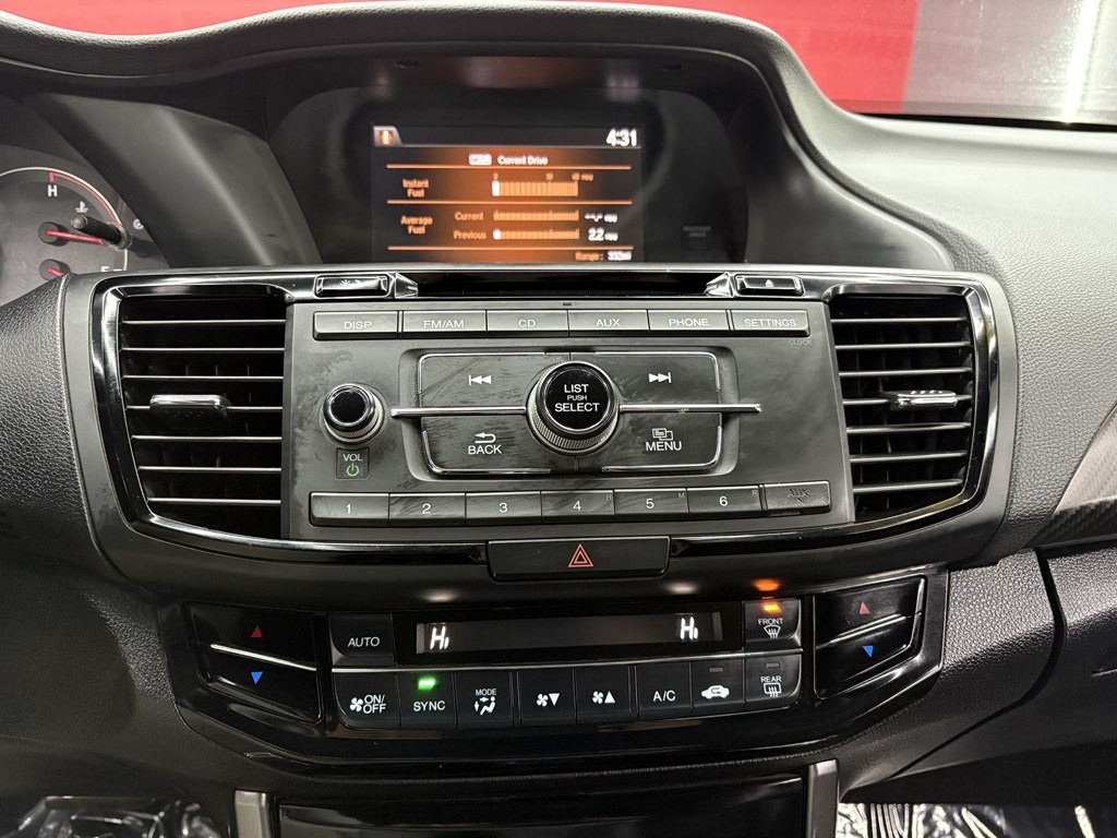 2017 Honda Accord Image 19