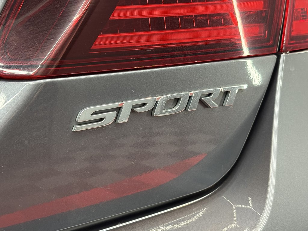 2017 Honda Accord Image 25