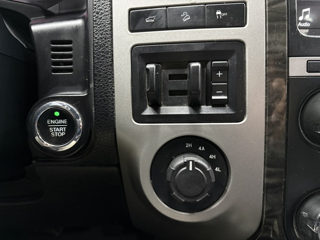 2016 Ford Expedition Image 22