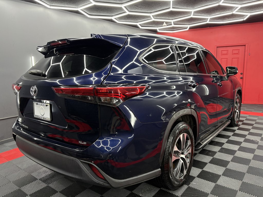 2021 Toyota Highlander Image 4