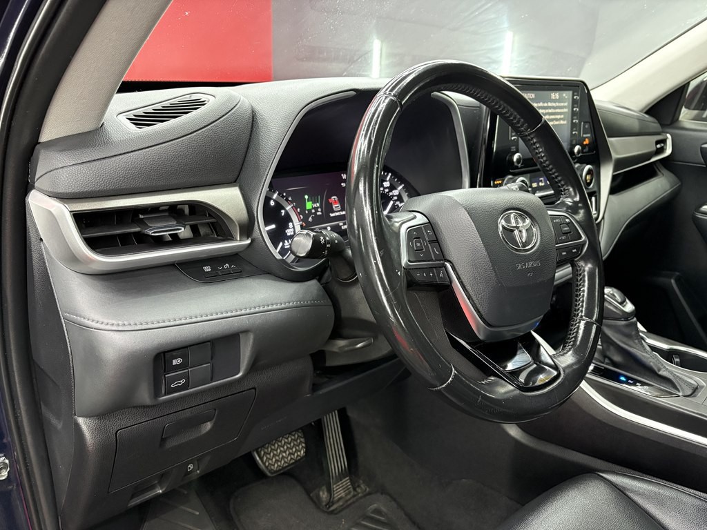 2021 Toyota Highlander Image 18