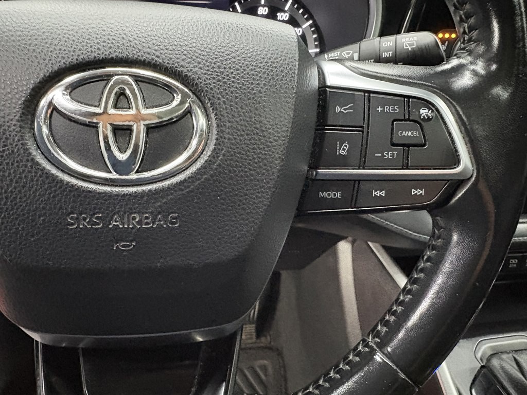 2021 Toyota Highlander Image 21