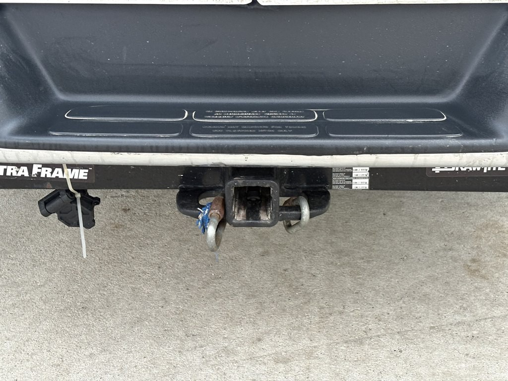 2017 Chevrolet Express Image 24