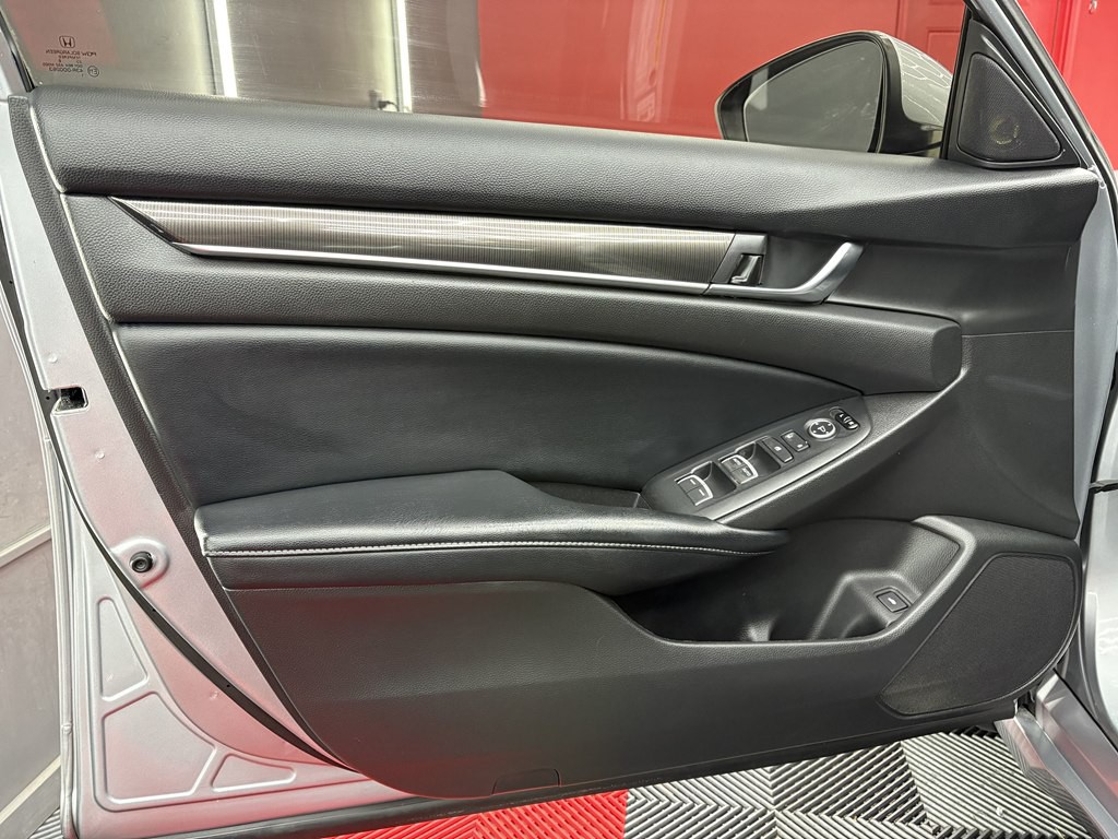 2018 Honda Accord Image 7