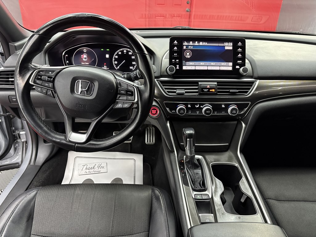 2018 Honda Accord Image 11