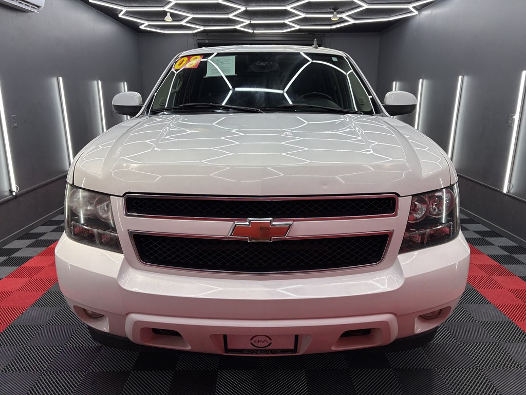 2008 Chevrolet Tahoe Image 2