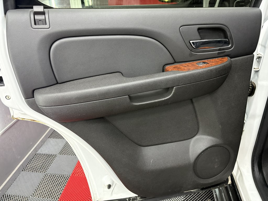 2008 Chevrolet Tahoe Image 10