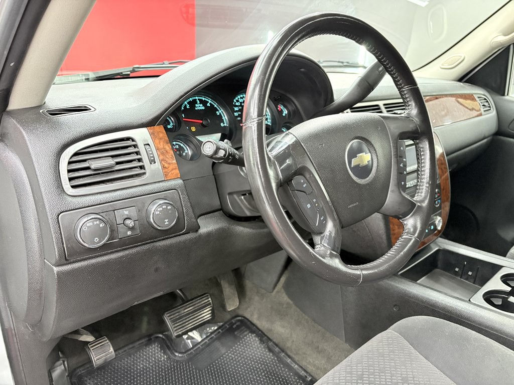 2008 Chevrolet Tahoe Image 18