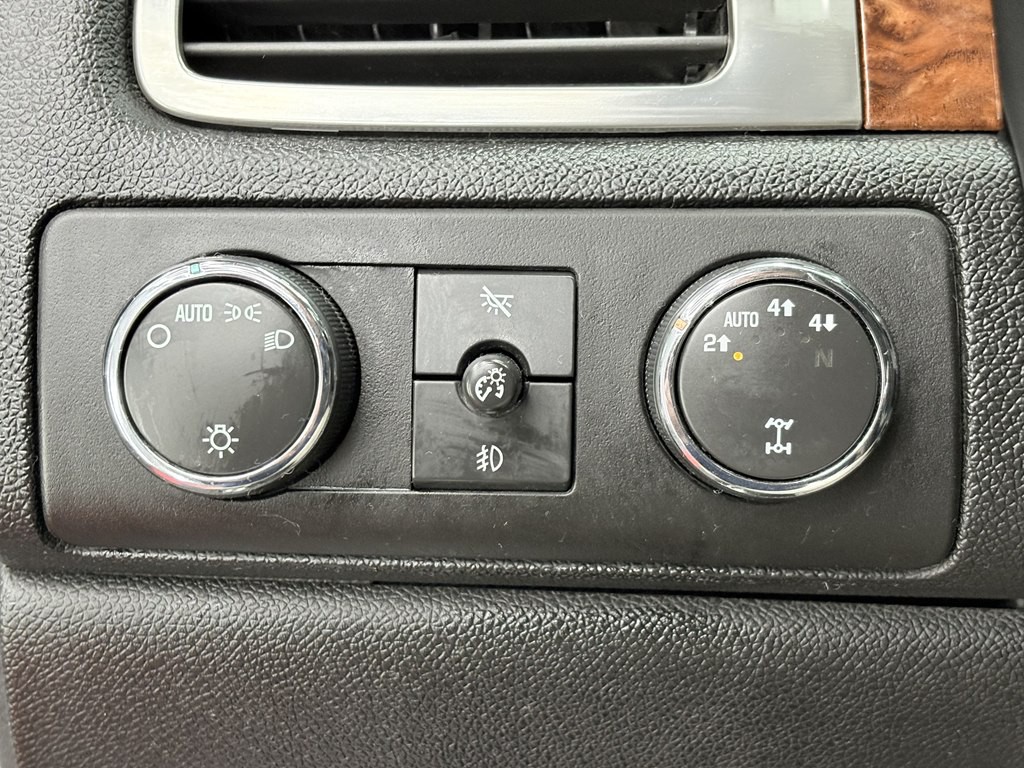 2008 Chevrolet Tahoe Image 23