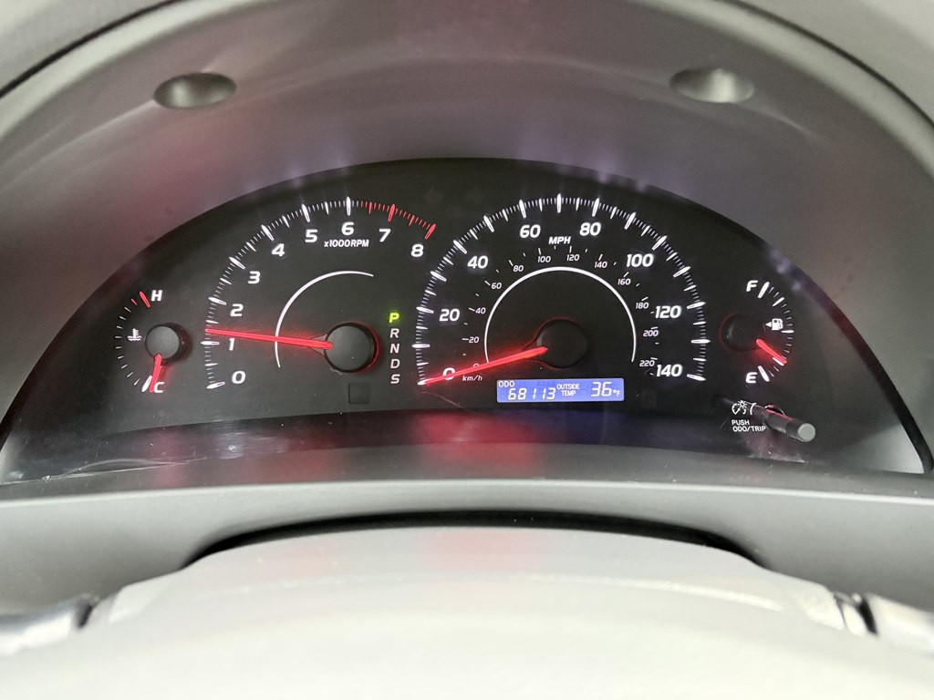 2011 Toyota Camry Image 14