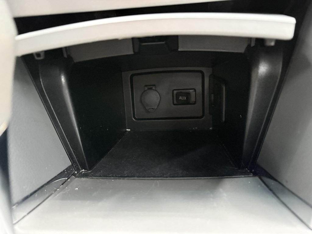 2011 Toyota Camry Image 17