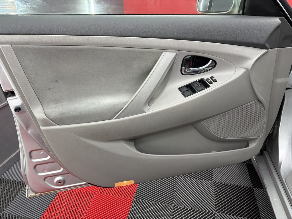 2007 Toyota Camry Image 3