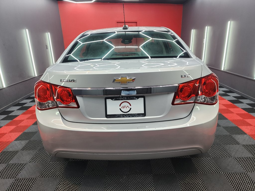 2015 Chevrolet Cruze Image 5