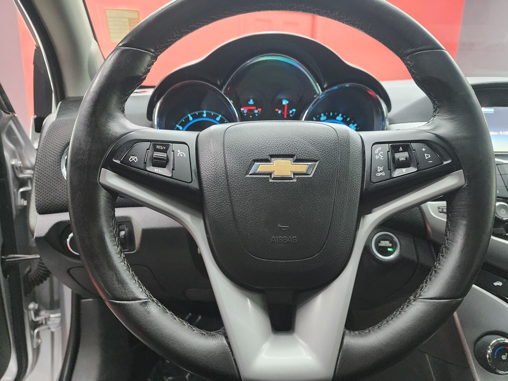2015 Chevrolet Cruze Image 13