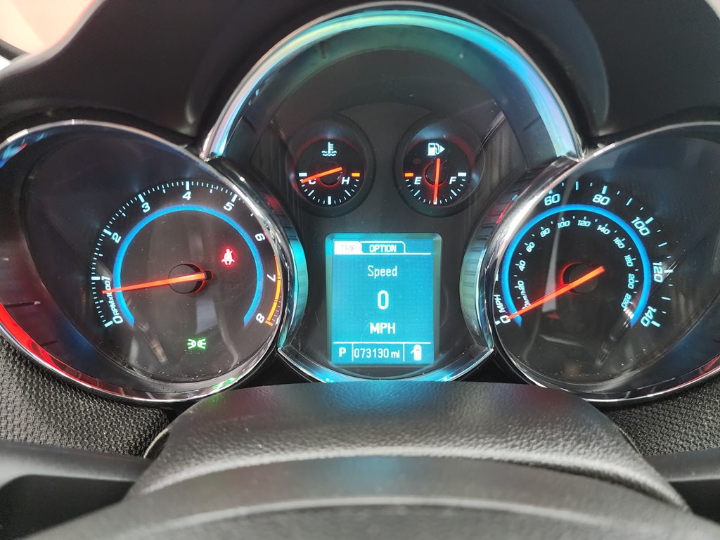 2015 Chevrolet Cruze Image 20