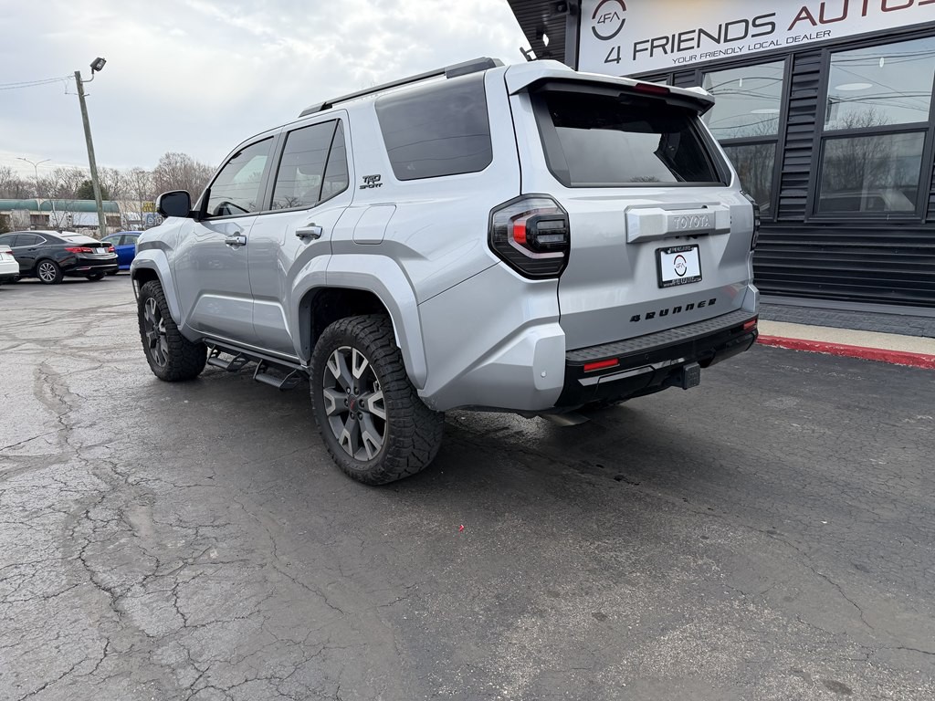 2025 Toyota 4Runner Image 5