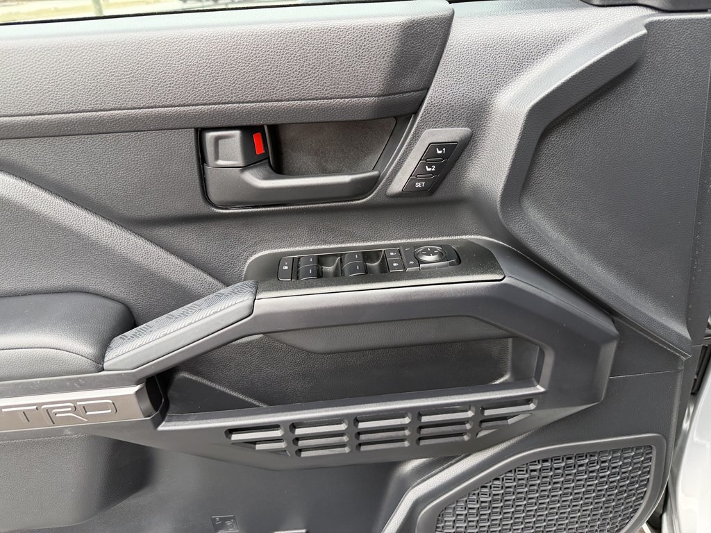 2025 Toyota 4Runner Image 6