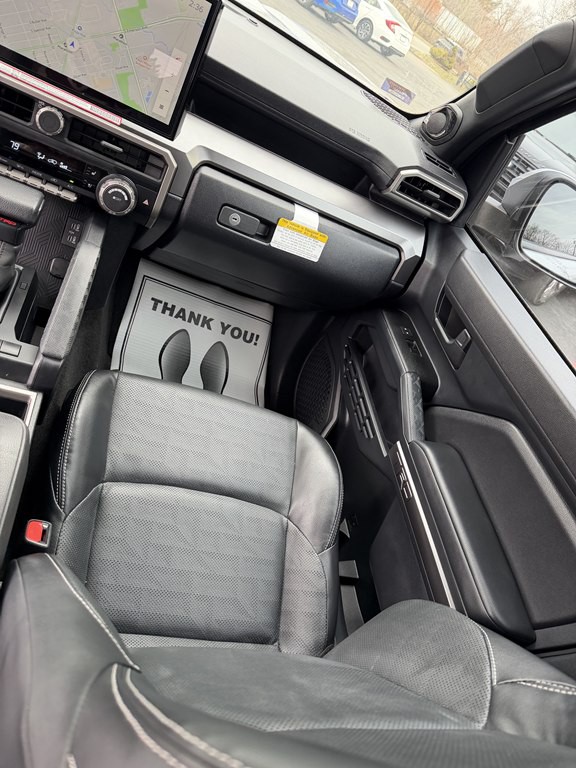 2025 Toyota 4Runner Image 12