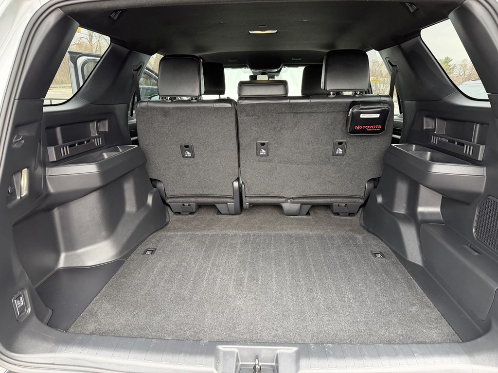 2025 Toyota 4Runner Image 22