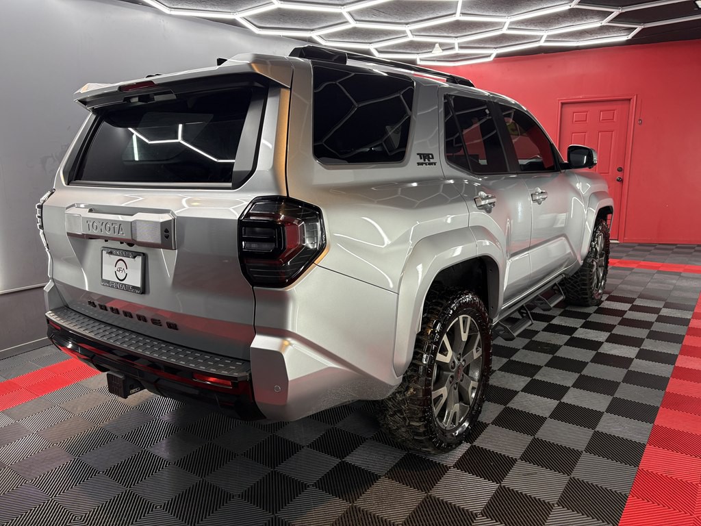 2025 Toyota 4Runner Image 4