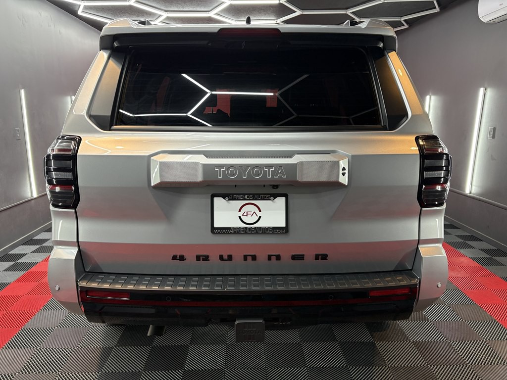 2025 Toyota 4Runner Image 5