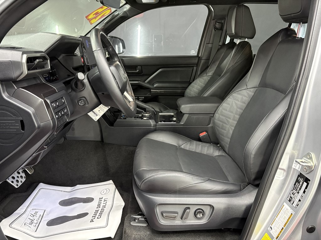 2025 Toyota 4Runner Image 9