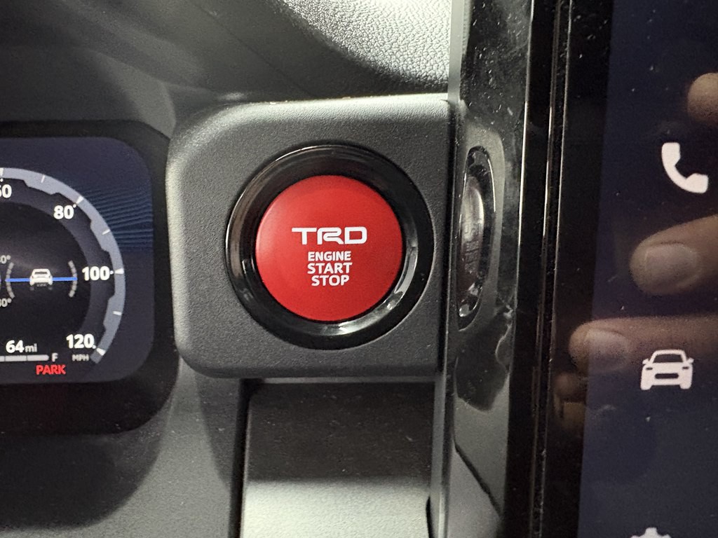 2025 Toyota 4Runner Image 26