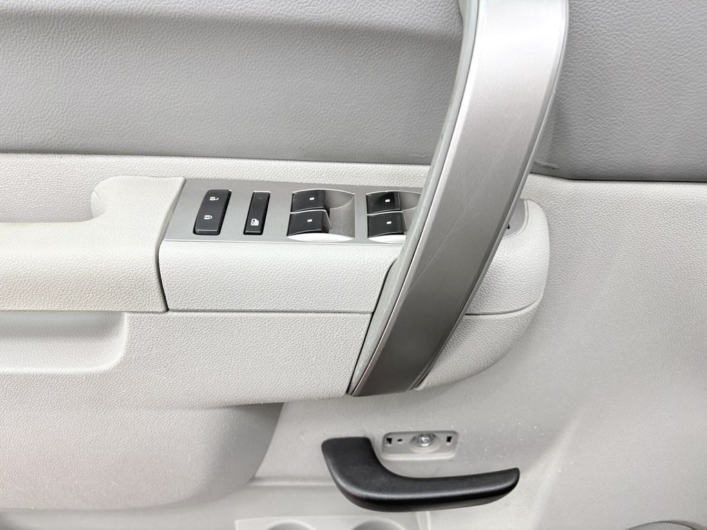 2013 Chevrolet Silverado 1500 Image 8